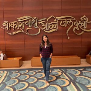 Shweta Mohan Instagram - All smiles after a rocking show with @arrahman Sir in the capital city #Delhi for the #Internationalsolarfestival2024 at the amazing #BharatMandapam ...
Amazing evening of music , amazing audience ! 💥💗🎶

Pic courtesy - @nazeef_btos , @rakshitasuresh ✨

#IndiaGate #shwetamohandiaries