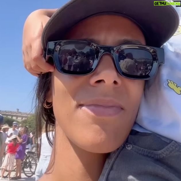 Shy'm - 20.8K Likes - Cassage de côtes Août 🫂