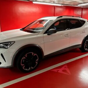 Sílvia Rizzo Instagram - Bom fim de semana! 🌟🤩
.
E mais uma experiência, desta vez com mais um modelo da Cupra
Bastante confortável e um prazer de conduzir! 👌🏼
.
#cupraportugal #cupra 
#cupraformentor 
#design #perfomance 
@cupra_portugal