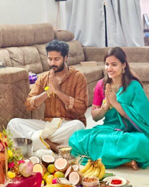 Siri Hanumanth Instagram - Andariki varalakshmidevi vratam Shubhakankshalu🙏🏻🙏🏻