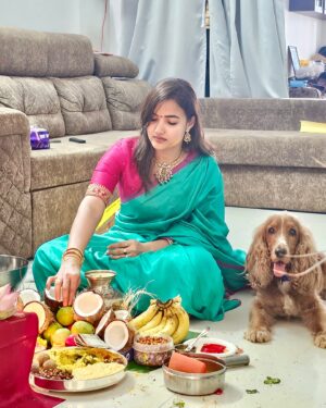 Siri Hanumanth Instagram - Andariki varalakshmidevi vratam Shubhakankshalu🙏🏻🙏🏻