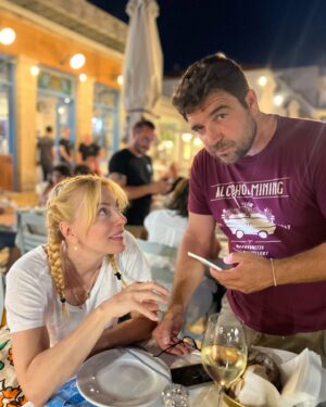 Smaragda Karydi Instagram - Λίγο καλοκαίρι ακόμα 🌴
Ποτέ δεν είναι αρκετό