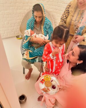 Smriti Khanna Instagram - Khushiyan ..
.
.
.
#day6