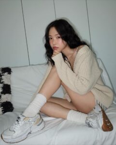 Actress Son Na-eun HD Instagram Photos and Wallpapers September 2024