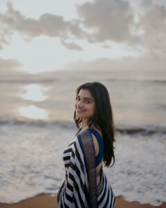 Actress Soniya Suresh HD Photos and Wallpapers December 2024