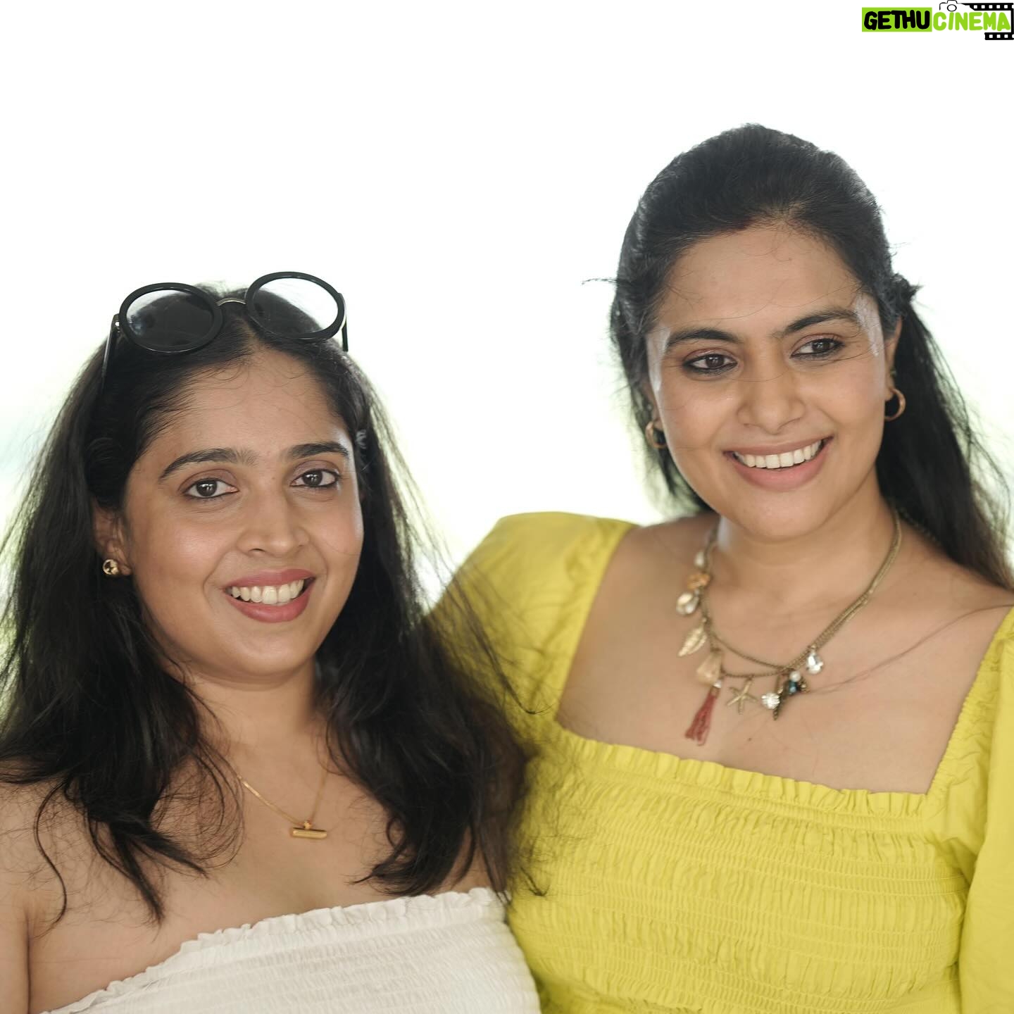 Sonu Gowda - 99.4K Likes - Glimpse of birthday and baby shower celebration, thank you everyone for making it more more special♥️
Indeed it was so unplanned but girls made it a moment to remember ♥️ thank you girls ♥️😇
Location- @topicbengaluru
Photography- @candids_by_umesh @umesh__photography___
Cake and cupcakes- @magnum_patisserie