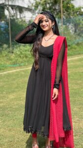 Actress Soundarya Reddy HD Instagram Photos and Wallpapers September 2024