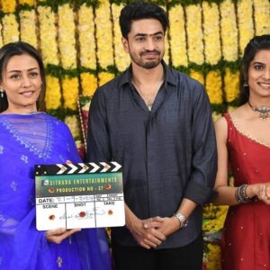 Sri Gouri Priya Instagram - Super kicked and excited about this special one!☺️❤️
Quirky, funny, and full of heart romantic comedy-drama is heading your way soon! 💘😉

Sithara Entertainments ~ #ProductionNo27🗽 launched officially with a pooja ceremony today! 🤩

Shoot Begins from September Last week! 🎥

@ashokgalla_ @srigouripriya @actorrahulvijay @shivathmikar @itsudbhav @nagavamsi19 #SaiSoujanya @bharathwaj_ravisharma @sitharaentertainments @fortune4cinemas