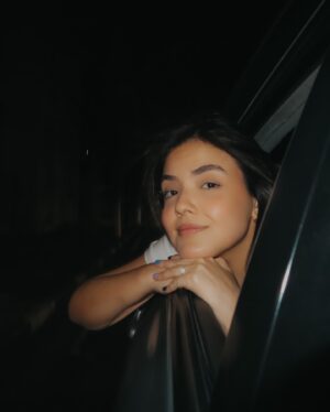 Stefany Vaz Instagram - esse foi um episódio especial da série da nossa vida 🍔