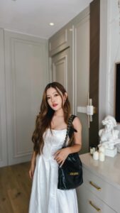Actress Stella Lee HD Photos and Wallpapers August 2024
