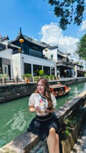 Actress Stella Lee HD Photos and Wallpapers September 2024