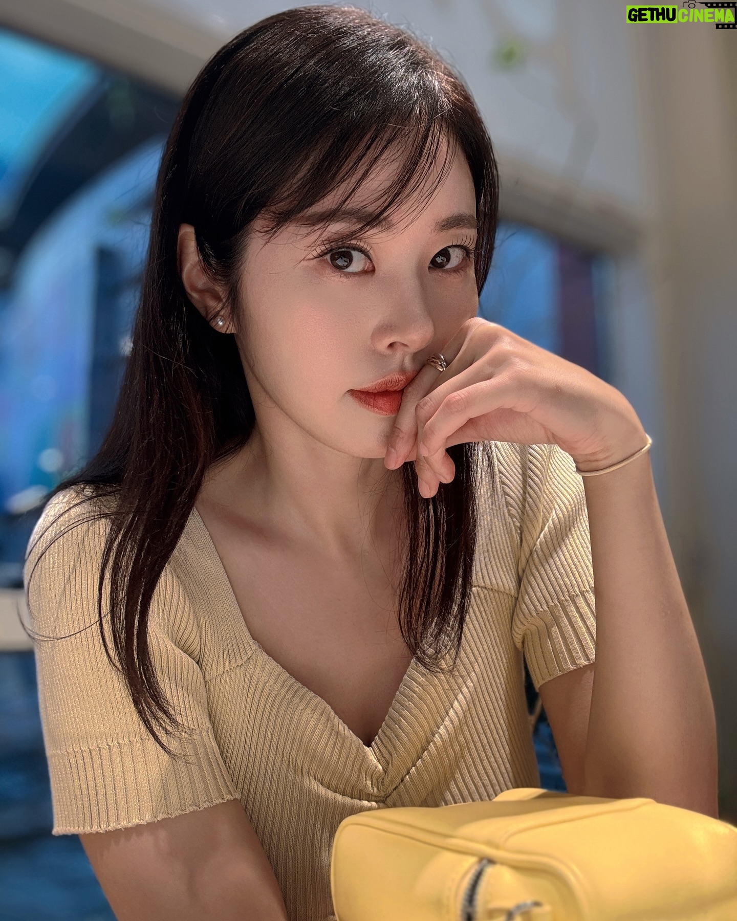 Suh Dong-joo - 6.7K Likes - 강인한 눈빛 그렇지 못한 성격 🫣