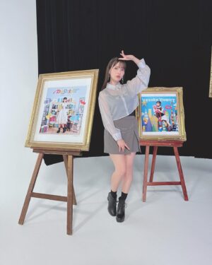 Sumire Uesaka Instagram - げつようび〜！
皆さま、すこやかにお過ごしでしょうか？
9月になりましたが…関係なく暑いですね！！ひーん！！
体調は大丈夫でしょうか？！

いよいよライブ月！ということでリハーサルもやっておりますよ〜！！
かなりカロリーの！高い！セットリストでした！！
とくに中盤に山場がございますので…おたのしみに！！

お写真は「ファーストピリオド.」の2番のお衣装で！
ぜひMVもごらんくださいませ〜！

それでは皆さま、今週もすこやかにまいりましょう〜！！

#上坂すみれ