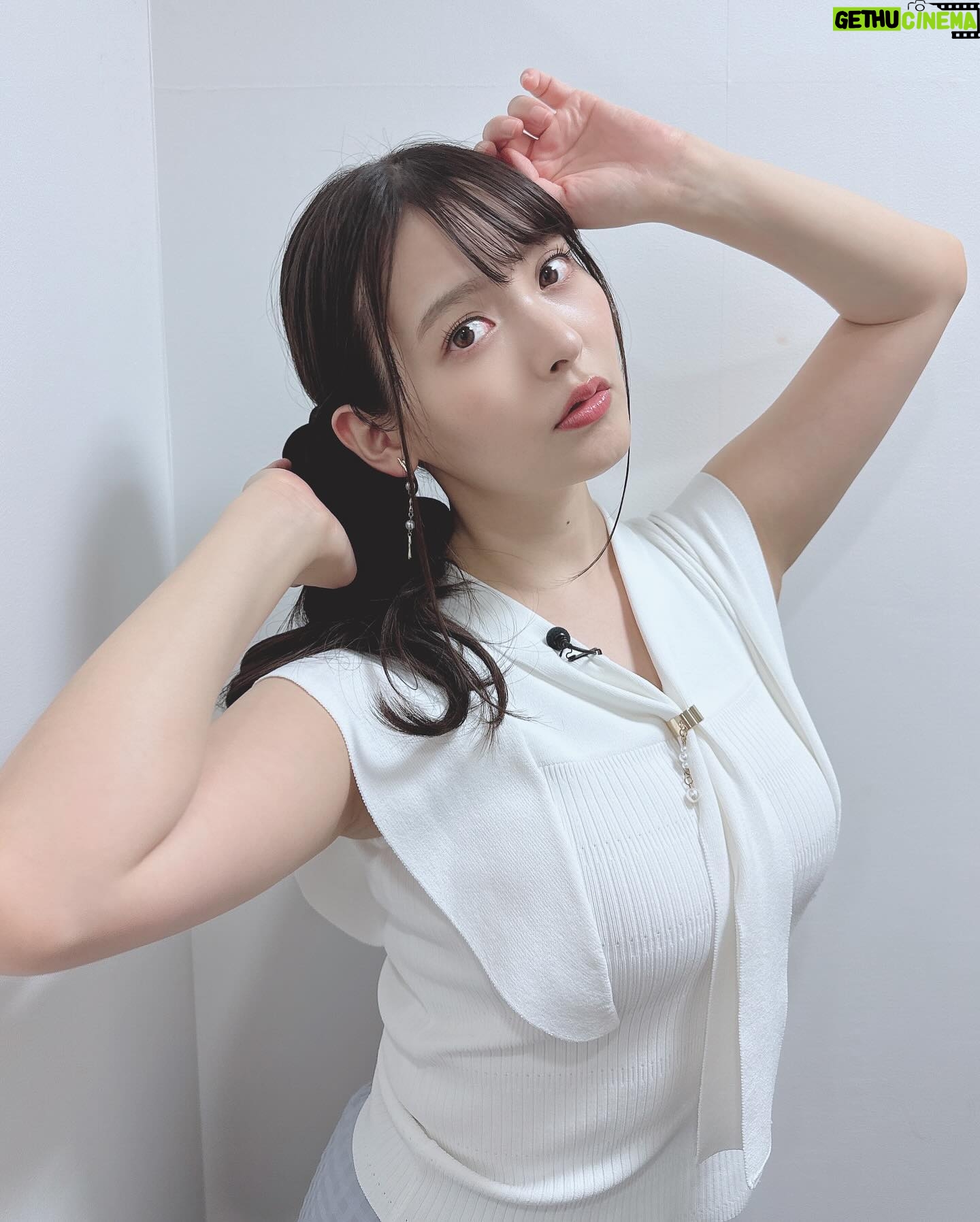 Sumire Uesaka - 38.1K Likes - 夜あそびでーす!
9月ですよう!!!
このみさんがゲストです!!
ヘアメイク @ri_sa_ku_ra_
衣装 @stylist_tanakaayumi
