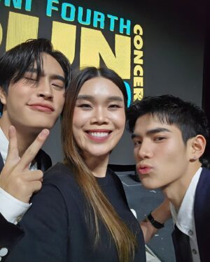 Tachakorn Boonlupyanun Instagram - เก่งกันเกิน 🤏 @gemini_nt @fourth.ig
#GFRunTheWorldConcert