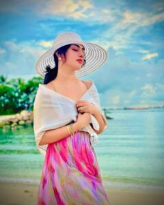 Actress Tama Mirza HD Instagram Photos and Wallpapers September 2024
