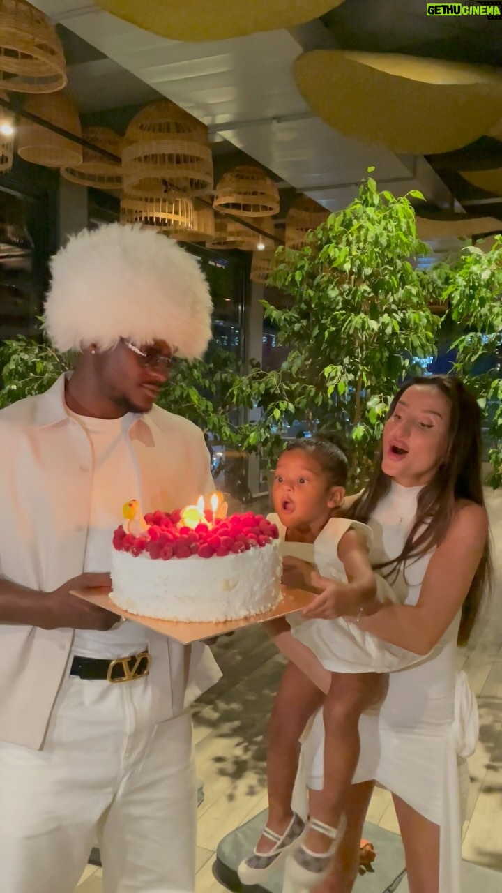 Tamara Turava - 22.6K Likes - HAPPY BIRTHDAY, BABY MILLI 👼🏾🌟
Мои любимые , сегодня нашей шоколадке, доченьке исполнилось 2 годика 🥰🪽♥️🤎
Милли, я безумна счастлива быть твоей Mommy🥲
Честно, Я даже и мечтать не могла о таком чуде, как Ты 😍 👼🏾 🙏🏽
Никогда не думала, что материнская любовь настолько бывает СИЛЬНАЯ, это действительно словами не передать ♥️🤎
Пускай над тобой всегда сияет солнце, пускай твоя дорога будет похожа на радугу, а вокруг тебя будут только любовь, добро и улыбки.
Обещаю что Мы с папой сделаем всё возможное, чтоб ты выросла счастливым человеком. С днем рождения, MY ANGEL MILLY 👼🏾🤎🌟♥️