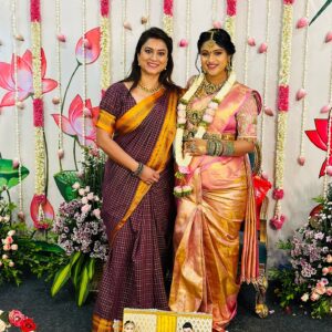 Tanisha Kuppanda Instagram - That happy place happy memories happy moments are always meant to be cherished 🤗🤗

Wearing : @vastra_villa1486 
Jewellery: @kuppandasjewellery