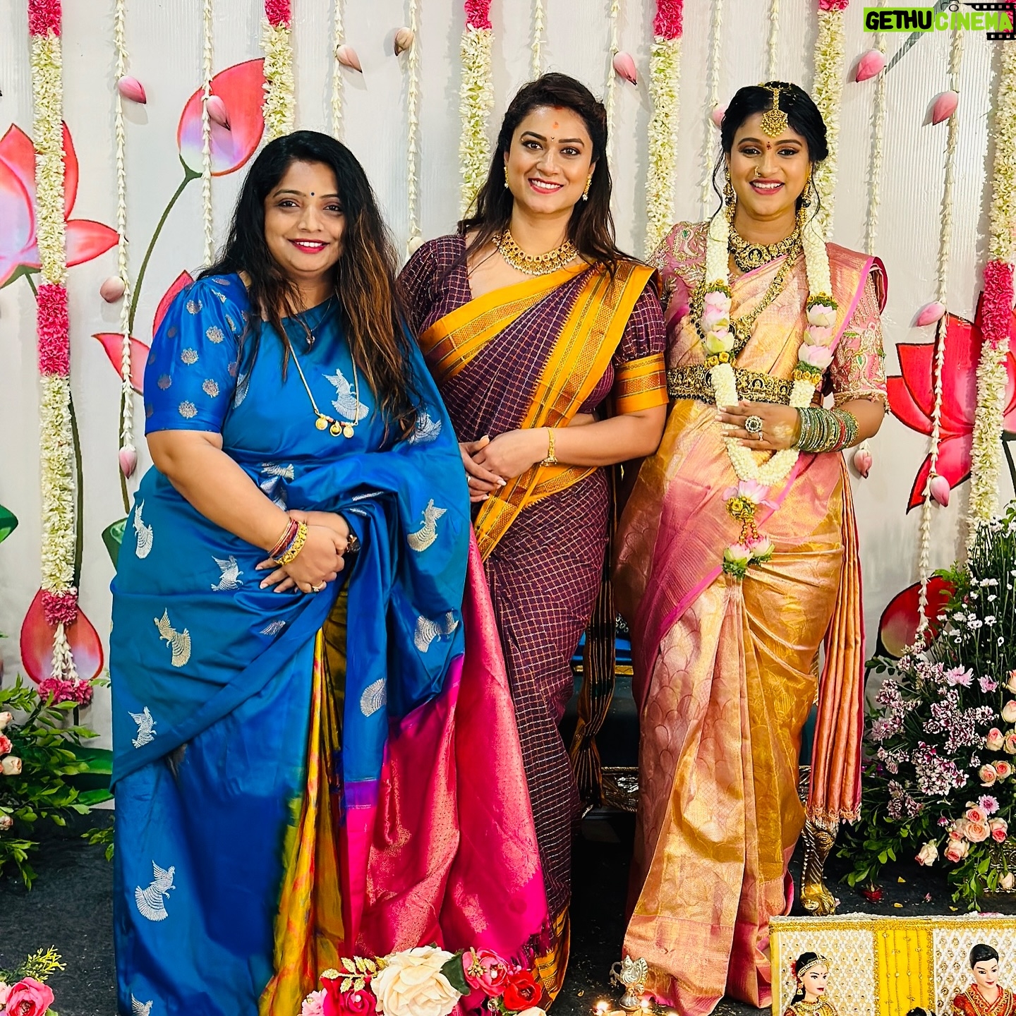 Tanisha Kuppanda - 158K Likes - That happy place happy memories happy moments are always meant to be cherished š¤š¤
Wearing : @vastra_villa1486
Jewellery: @kuppandasjewellery