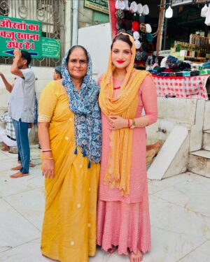 Tanushree Chakraborty Instagram - Let’s pray for peace, let’s pray for justice 🙏🙏🙏one word just one word…. JUSTICE… 

@srabanti.smile
#pushkar #ajmersharifdargah #bramhatemplepushkar #ajmer #rajasthan #prayingforpeace #pray🙏 #prayerforjustice #wewantjustice