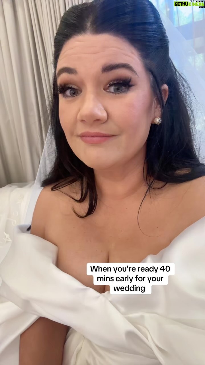 Tanya Hennessy - 10.5K Likes - I was ready so early which is wildly NOT like me