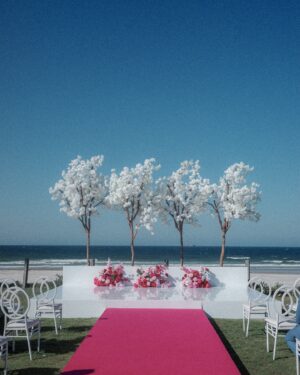 Tanya Hennessy Instagram - You better believe our wedding planner @alysiabridgerevents got a pink aisle for me to walk down!! What a queen she is! I can’t recommend her enough!!! Photos on film by @biancavirtueweddings 🩷🤍 Dress Is @kyhastudios @k.y.h.a @chosenbykyha Bridesmaids dresses and shoes are @_aje_