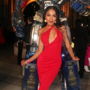 Teala Dunn Instagram - All red for the @transformersmovie premiere! Thanks for having me @paramountpics ♥️♥️