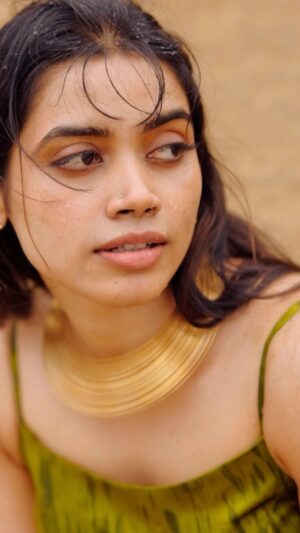 Tharshika Instagram - Kuyil 🤍

Shot by @sk24official 
Edited by @nandhini_thiruvenkatem 

#tamilcinema #tamilactresses #tamilponnu #tharsika #tamilsong