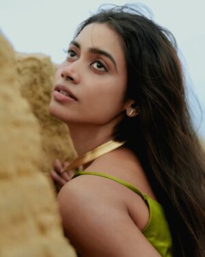 Tharshika Instagram - Shot by @sk24official 

#photooftheday #tharsika #tamilcinema #tamilactress #tamilponnu #vijaytelevision