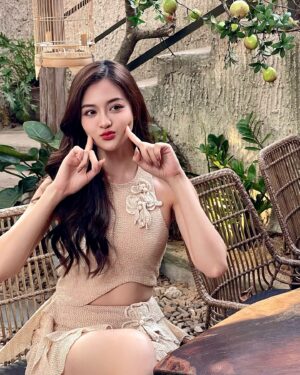Thùy Anh Instagram - 🌹🌹🌹