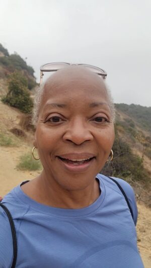 Tina Lifford Instagram - I missed the whole summer! 🤭🥰

What filled your sunny season? ☀️🔥

#innerfitness #byesummer #hellofall #trustthetimingofyourlife