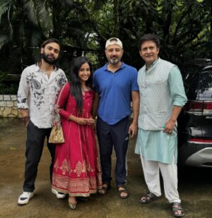 Tina Philip Instagram - As we bid farewell to Ganpatti Bappa, my heart is filled with gratitude and joy. The last 10 days have been a whirlwind of devotion, love and celebration. I love this festival as it brings us together as a community, strengthening bonds and creating memories that will last a lifetime.
.
Bye Bye Bappa 😊 pudhchya varshi lavkarya 💫