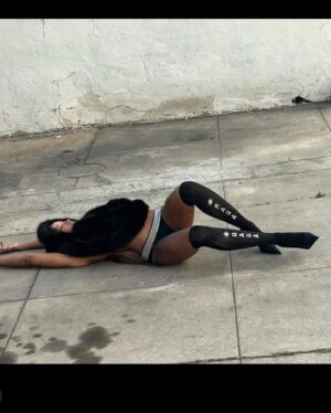 Tinashe Instagram - Top shelf shawty