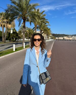 Tiziri Digne Instagram - Take me back 🌴☀️

L’été est passé beaucoup trop vite on est d’accord ? & dire que dans quelques jours c’est la rentrée !! 📚

#southoffrance #vacances #outfit #styleinspiration