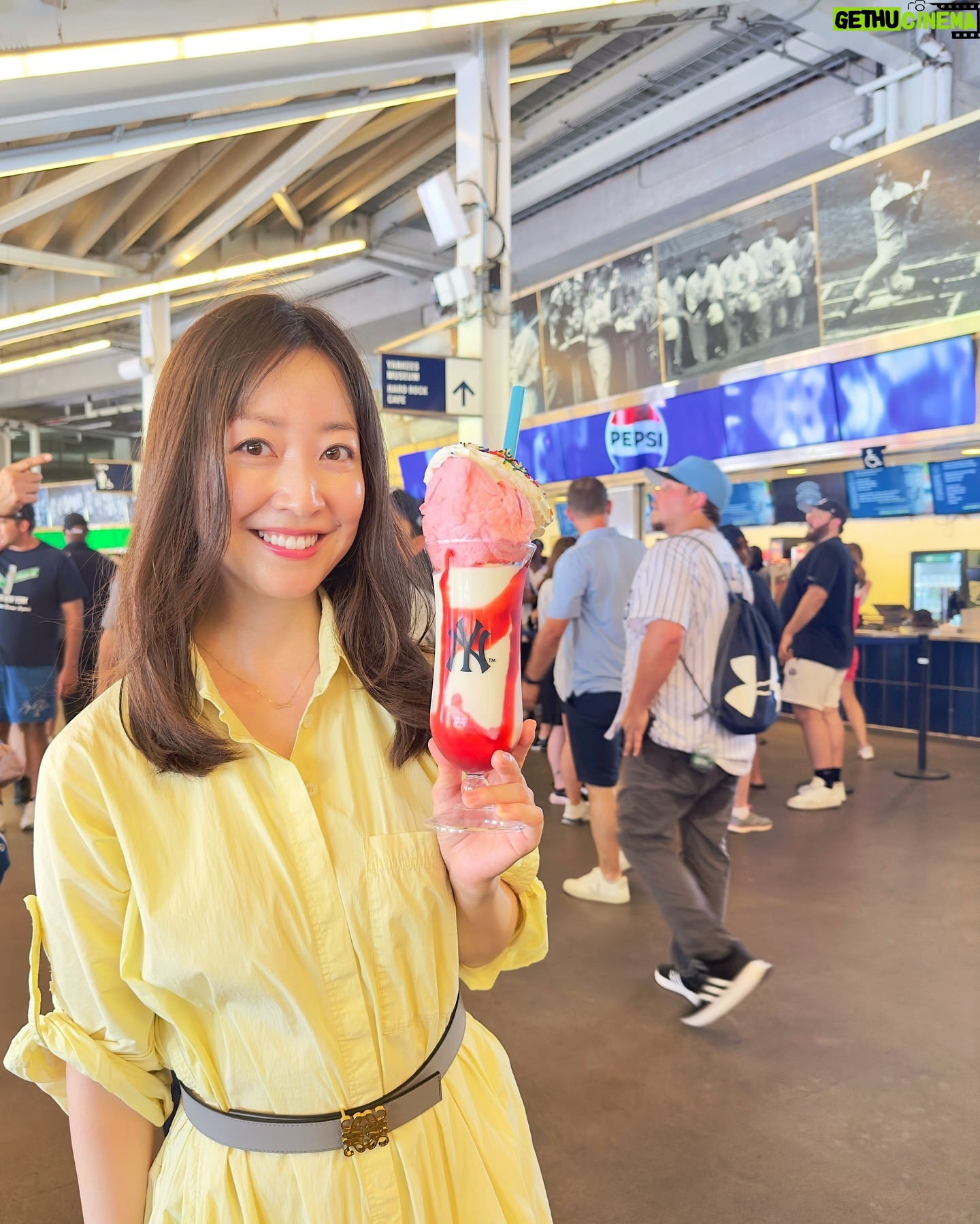 Tomoka Kurokawa - 6.9K Likes - ā”
ć¤ć³ćć¼ć¹ćæćøć¢ć ć«ć¦šļø
éę¾ēćŖććøć£ć¼ć¹ćæćøć¢ć ćØćÆć¾ćéć£ććååØęććć£ć¦ę“å²ćęććććęø
ę½ć§ē¶ŗéŗćŖć¹ćæćøć¢ć ć§ććš
čØåæµć«ć·ć§ć¤ćÆćé ¼ćć§ćæććććŖććØćććććä¹ć£ć¦ćć¾ććšš„¤āØćć¾ćććć”ćå³ć§ćęćę„ć«ćÆčÆćć£ćć§ćš
ē¾å°ć®é°å²ę°ćÆexcitingć§ćććććć¼ć ć©ć³ćč¦ćććØćć§ćć¦ęŗč¶³ć§ćļ¼š
š
#é»å·ęŗč±ć®NYēéäø
#ęŗč±inNY
#nyc
#NewYork
#ćć„ć¼ćØć¼ćÆ
#ćć„ć¼ćØć¼ćÆēę“»
#yankees
#yankeestadium