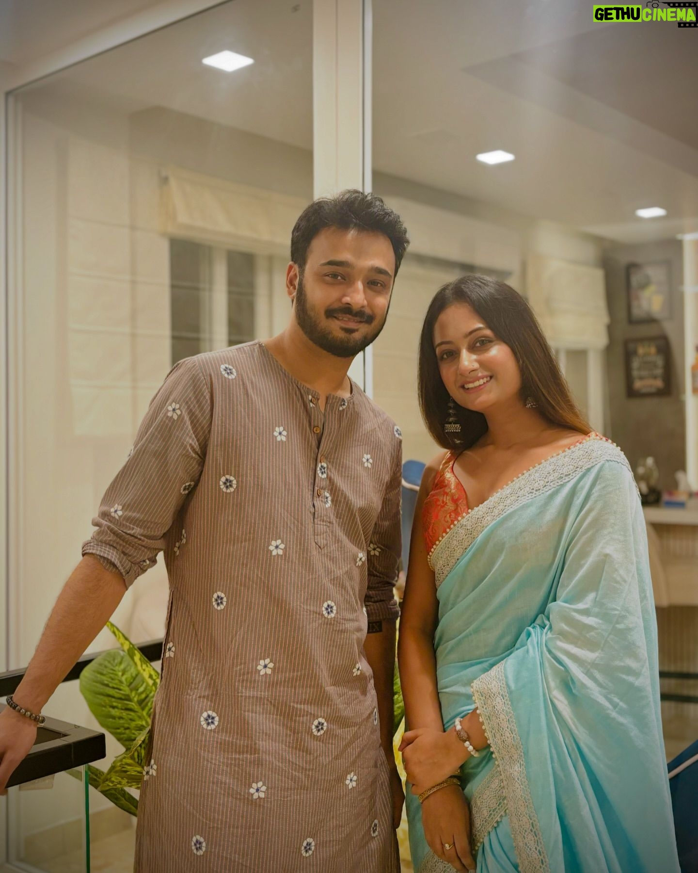 Tonni Laha Roy - 33.4K Likes - লাড্ডু ভালোবাসি 🧡
🧡
#ganapatibappamorya #ganapati #love #instagood #instagram #postoftheday #photooftheday #photography #instafashion #ganesha