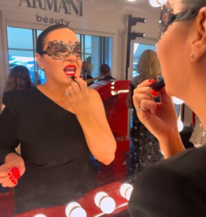 Triona McCarthy Instagram - As the Venice Film Festival takes centre stage right now, my insta is feed is full of fabulous photos & I'm transported back to all the glamour, fun & excitement of past moments with @armanibeauty 🎬✨ #nostalgicvibes