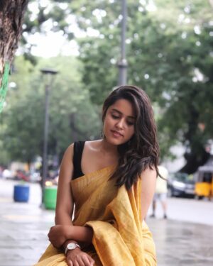 VJ Kalyani Instagram - :)