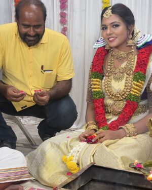 VJ Mounika Instagram - Some favourite pics with our cool director #nandhakumarsir
