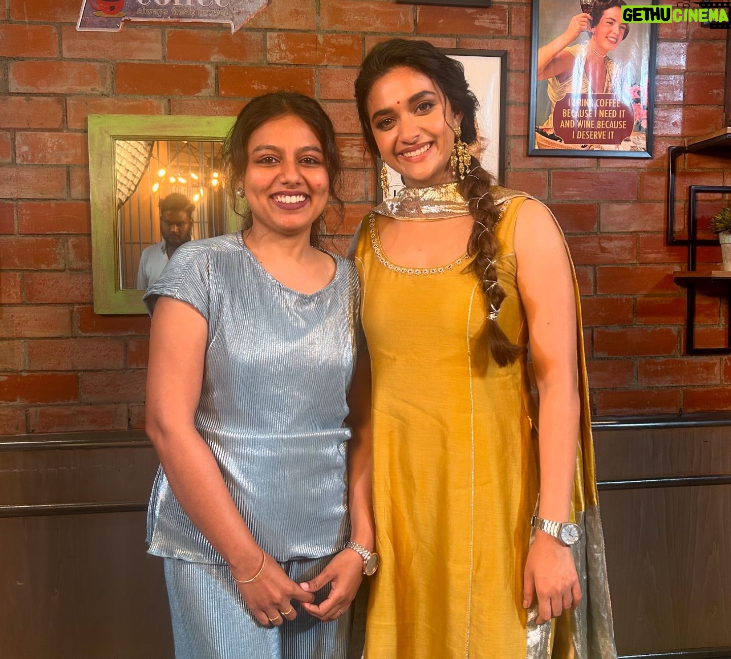 VJ Tara - 9.3K Likes - Picture says it all✨ @keerthysureshofficial
Swipe to see the final output🙏🏻😅
.
.
#anchorlife #vjtara #keerthysuresh #positivevibes #interview