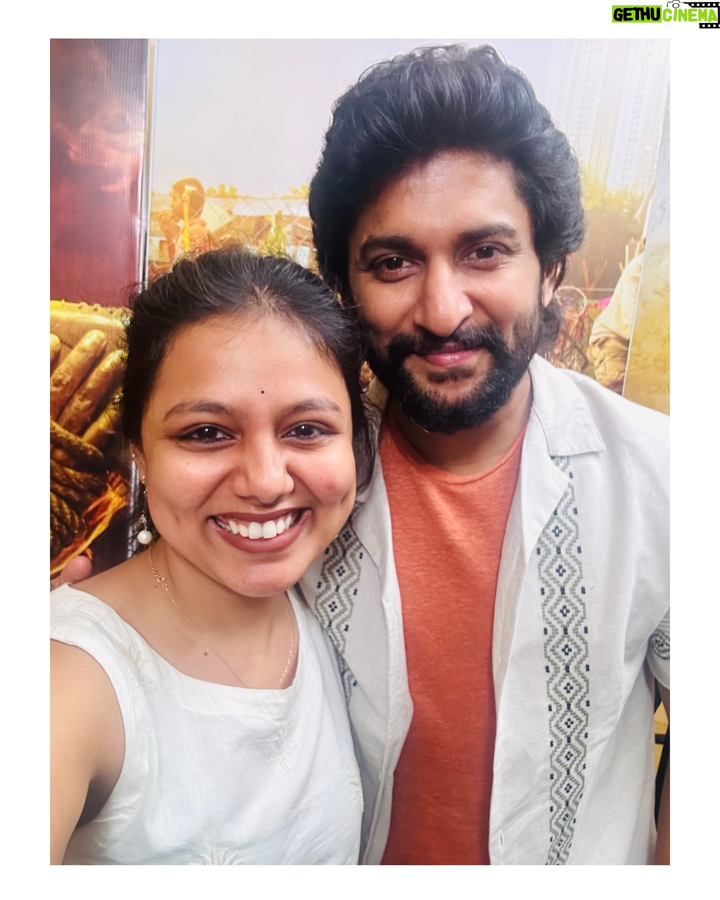 VJ Tara - 5.2K Likes - This all happened meeting natural star @nameisnani 😅😋
.
.
#fangirl #happyme #workmode #positivevibes