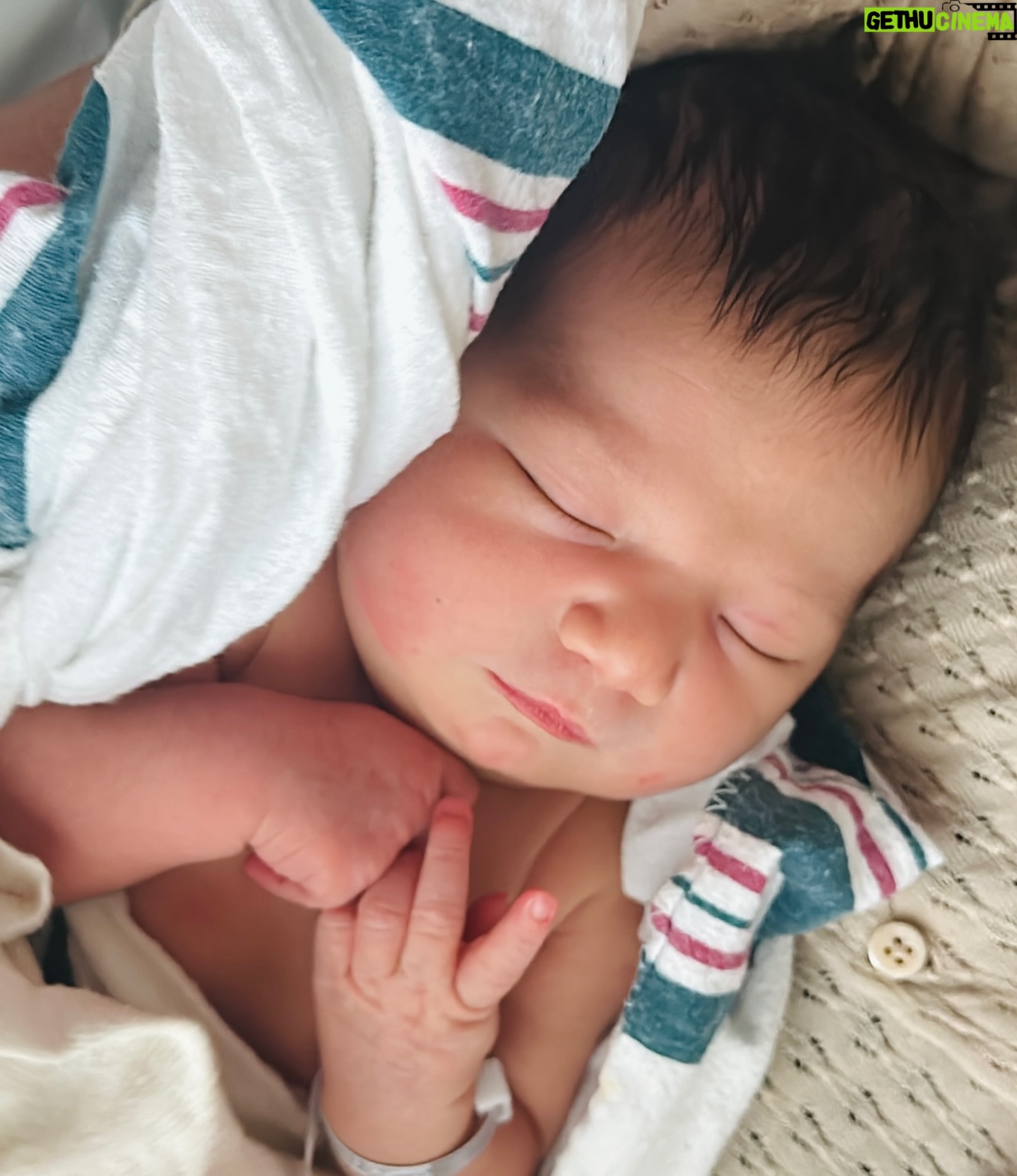 Valentine Thomas - 15.2K Likes - Our little girl is finally here 🥰 Please meet Josephine Cecilia Farahani 👧 Despite the multiple road blocks for 21 hours, she made her grand entrance to the world naturally at 19:51 on Tuesday the 3rd of September weighting 8lbs and 4oz. Turns out, the pregnancy was the easy part 😂