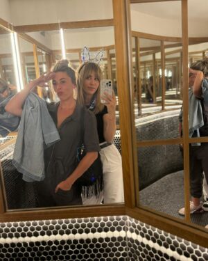 Valeria Ros Instagram - Se acaba el verano y, no os lo vais a creer, pero he desconectado 🏝️🐚🍹
Vamos septiembre 🍌JOKES, JOKES, JOKES 🍌