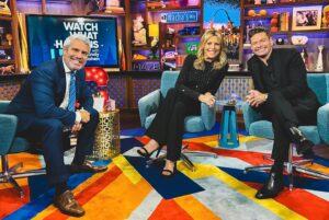Vanna White Instagram - Whether it’s a @wheeloffortune puzzle or Bravo trivia, we stay ready to play!