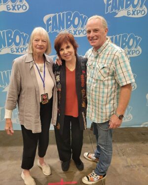Vicki Lawrence Instagram - Naomi, Mama and Bubba ❤️ Reunited at the Fanboy Expo in Orlando. Come see us, today and tomorrow 😄