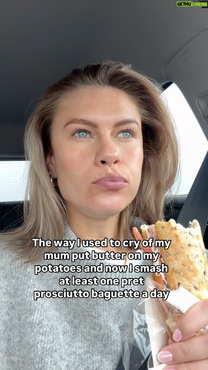 Victoria Spence - 17.3K Likes - Do you ever consider the amount of brain space that food, dieting, and losing weight/ staying thin take up?
When I was knee-deep in diet hood, I’d say it took up 80% of my daily thoughts. If I wasn’t eating food, I was counting it or in my fitness pal calculating what I was allowed to have, or how I could burn off what I’ve eaten, or dreaming about my weekend cheat meal. And that's just the food part.
It's exhausting, all-consuming and completely unnecessary.
I'm not reckless with food now, like, we buy gousto or Hello Fresh, and I aim to eat some fruit or veg with my meals, and I'm conscious of making sure to have protein, and how much water I’m drinking, but that's as far as my thoughts about food go. I rarely know what I'm going to eat for my next meal, and if options are limited, ill take whatever is on offer.
I guess I only know because I've been in diet prison the past, how bloody freeing it is live the way I do now.
Now I have 80% more brain space to think about life, and my career and things that help move me forwards and light me up 🫶🏻#dietculture #foodfreedom #relateable