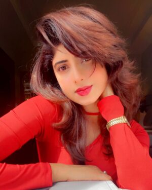 Vindhya Tiwari Instagram - Eyes locked,hearts connected ❤️