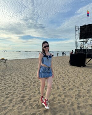 Violette Wautier Instagram - ทะเลสวยเพราะมีเทอ...ฮิ้วววว