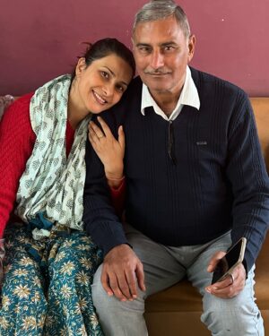 Vivana Singh Instagram - Bhai aur behen donno takkat hain yeah meri 🧿🙏🏻♥️

Shukrana Guruji 🧿🙏🏻♥️
last photo ( HAPPY RAKSHABANDAN
 TO MY MAMAJI FROM MUMMY ♥️🧿🙏🏻) 

#instagood #instagram #instalike #insta #rakhi #rakshabandhan #bhai #behen #purebond #of #love #care #🧿 #gratitude #🙏🏻