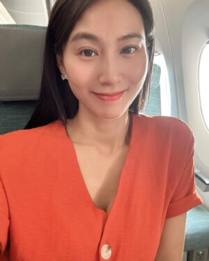 Xenia Chong Instagram - 🧡🧡🧡
美好的9月份開始了✈️
工作順利🙏🏻
滿滿感恩🫶🏻
#xeniachong 
#hkig #hkactor
#followme #莊韻澄 
#loveisintheair